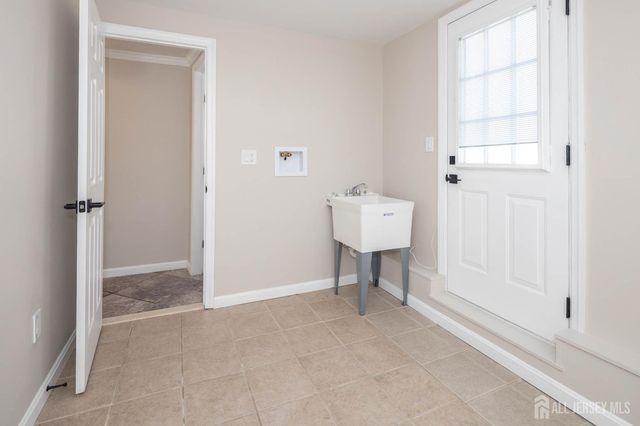 251 Connors Drive, South Amboy, NJ 08879