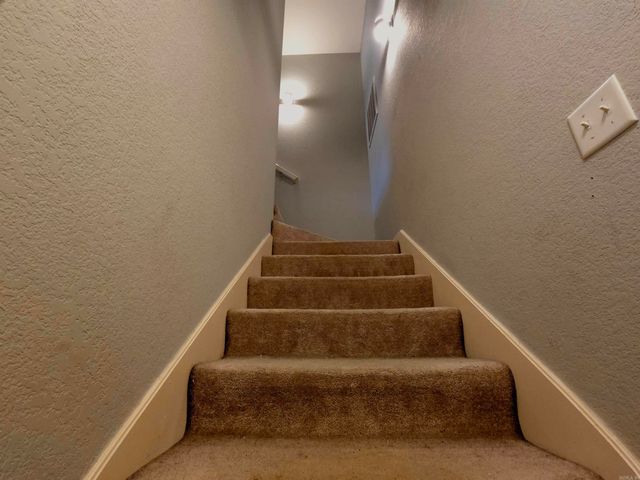 76 Lakeland Dr, Cabot, AR 72023