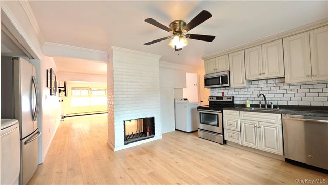 59 March Lane, Westbury, NY 11590
