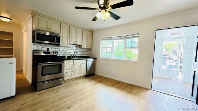 59 March Lane, Westbury, NY 11590