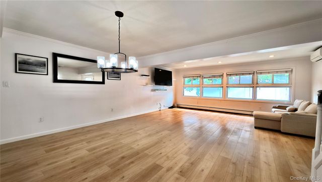 59 March Lane, Westbury, NY 11590