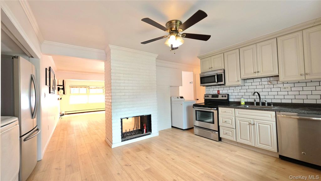 59 March Lane, Westbury, NY 11590 — photo 4