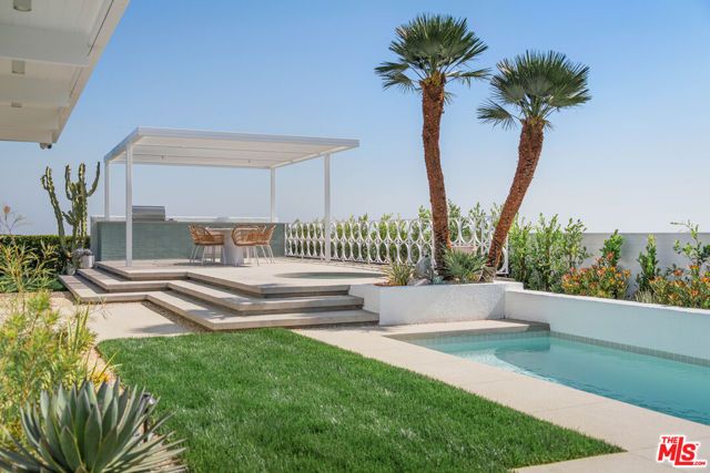 1227 Tellem Drive, Pacific Palisades (los Angeles), CA 90272