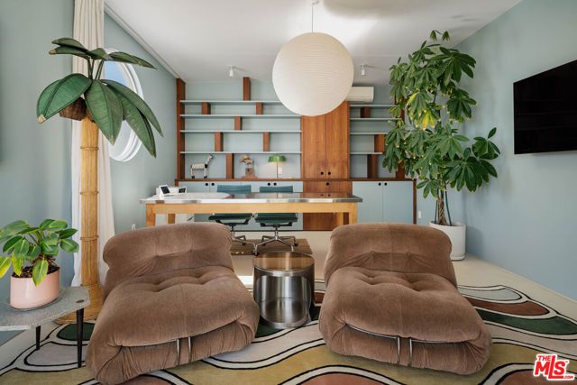 1227 Tellem Drive, Pacific Palisades (los Angeles), CA 90272