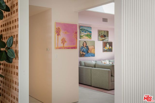 1227 Tellem Drive, Pacific Palisades (los Angeles), CA 90272