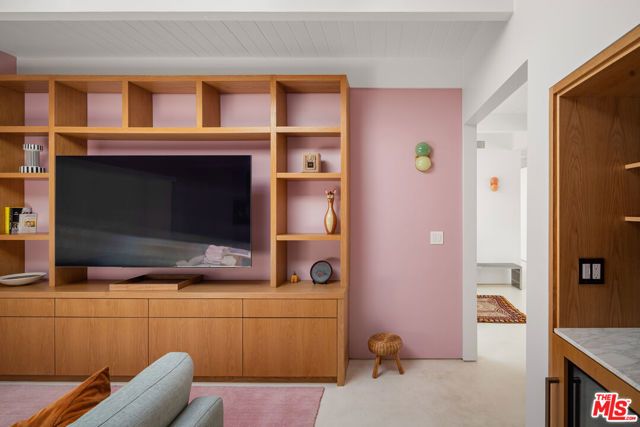 1227 Tellem Drive, Pacific Palisades (los Angeles), CA 90272