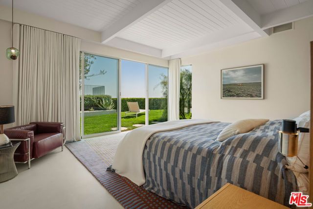 1227 Tellem Drive, Pacific Palisades (los Angeles), CA 90272