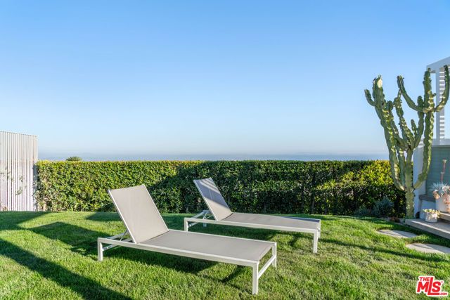 1227 Tellem Drive, Pacific Palisades (los Angeles), CA 90272