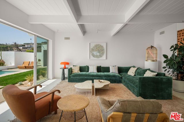 1227 Tellem Drive, Pacific Palisades (los Angeles), CA 90272