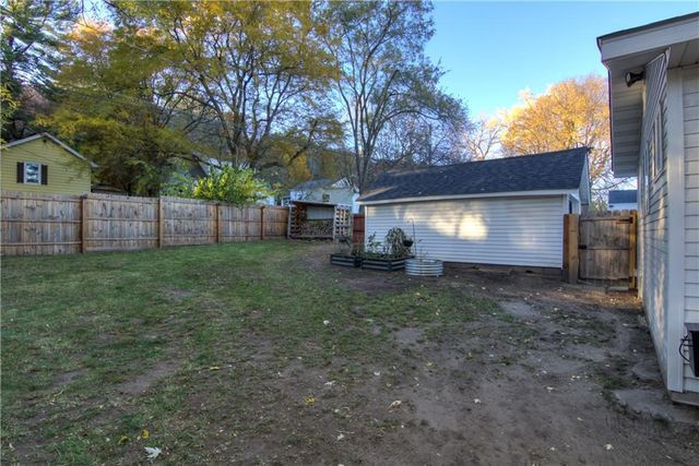 402 Starr Avenue, Eau Claire, WI 54703