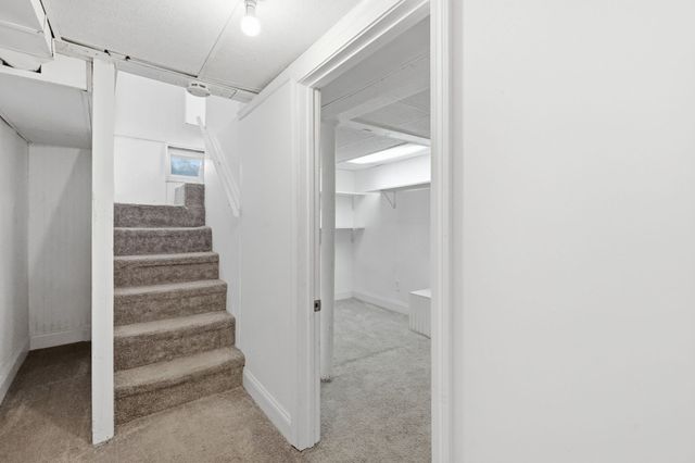 66 Upland, Springfield, MA 01104