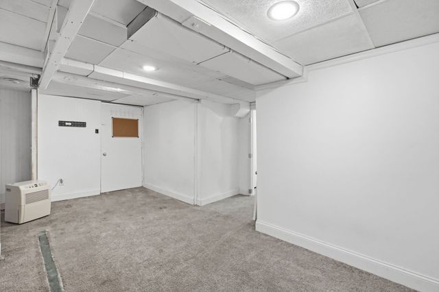 66 Upland, Springfield, MA 01104