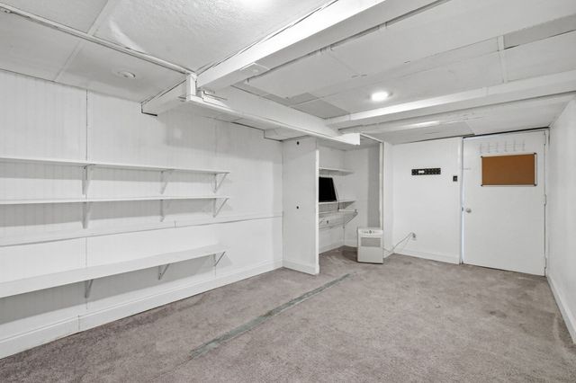 66 Upland, Springfield, MA 01104