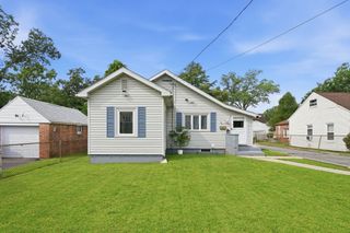 66 Upland, Springfield, MA 01104