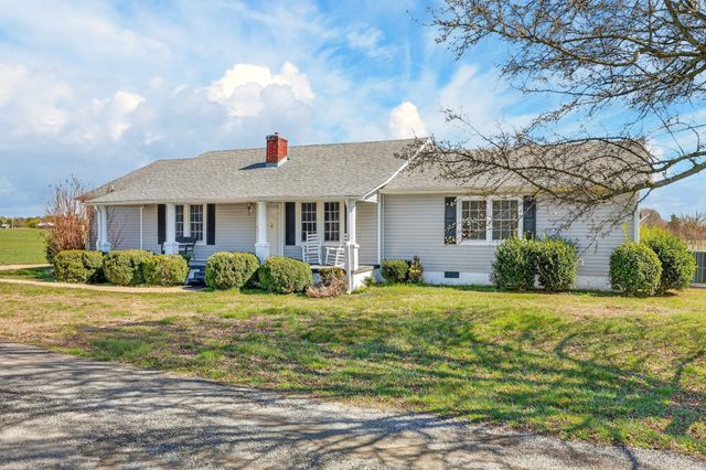 33 Tucker Ln, Taft, TN 38488
