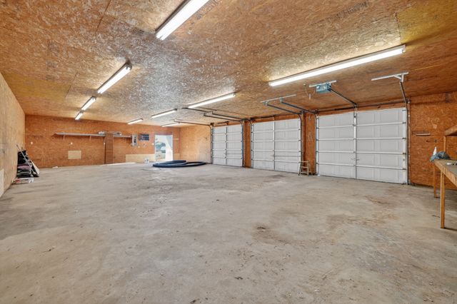 33 Tucker Ln, Taft, TN 38488