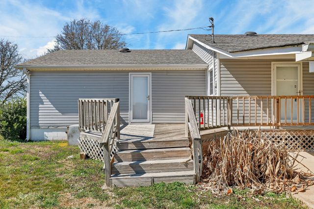 33 Tucker Ln, Taft, TN 38488