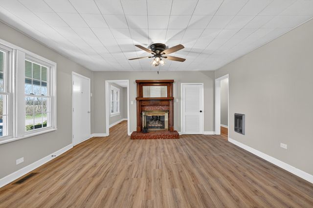 33 Tucker Ln, Taft, TN 38488