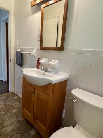 4435 Summit DR, Roanoke, VA 24017