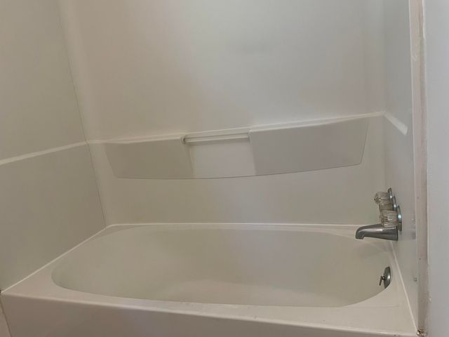 4435 Summit DR, Roanoke, VA 24017
