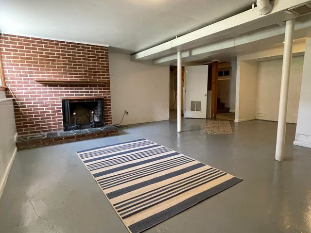 4435 Summit DR, Roanoke, VA 24017