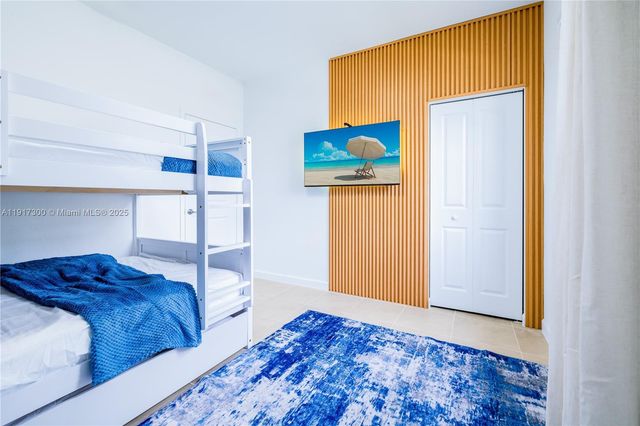 13218 SW 189th Ter, Miami, FL 33177