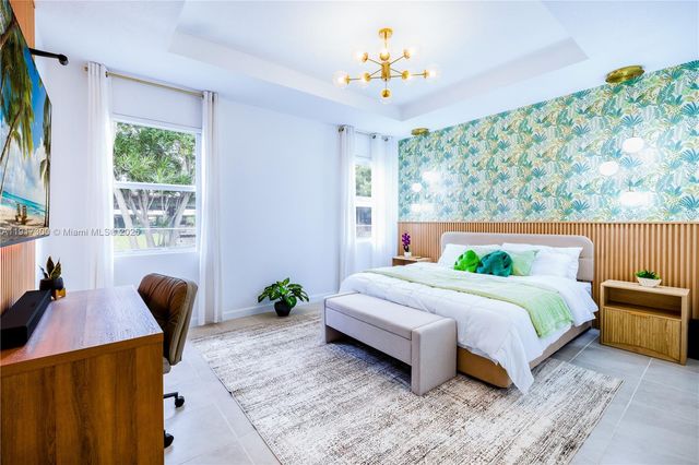 13218 SW 189th Ter, Miami, FL 33177