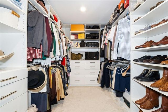 2160 Lanier Harbor Point, Buford, GA 30518