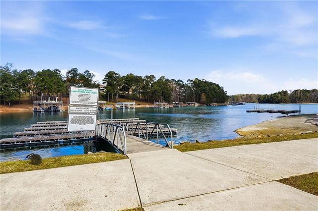 2160 Lanier Harbor Point, Buford, GA 30518