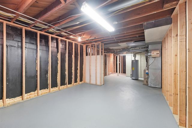 1756 E Beardsley Avenue, Elkhart, IN 46514