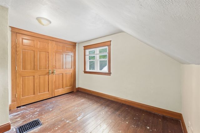 1756 E Beardsley Avenue, Elkhart, IN 46514