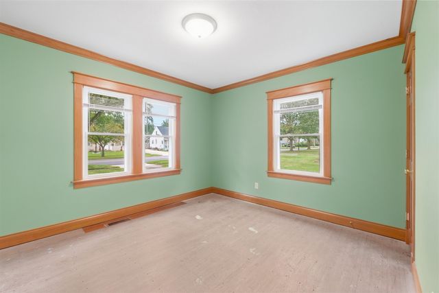 1756 E Beardsley Avenue, Elkhart, IN 46514
