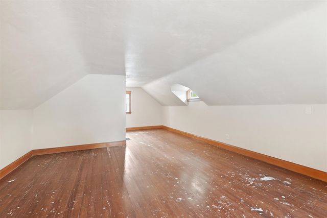 1756 E Beardsley Avenue, Elkhart, IN 46514