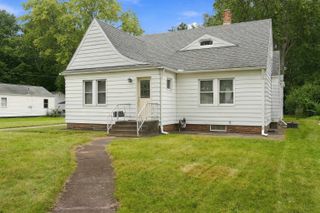 1756 E Beardsley Avenue, Elkhart, IN 46514