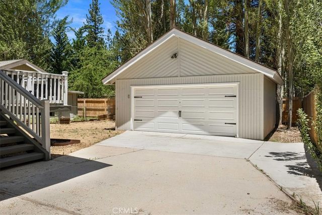 41656 Mcwhinney, Big Bear Lake, CA 92315