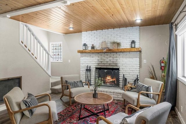 41656 Mcwhinney, Big Bear Lake, CA 92315