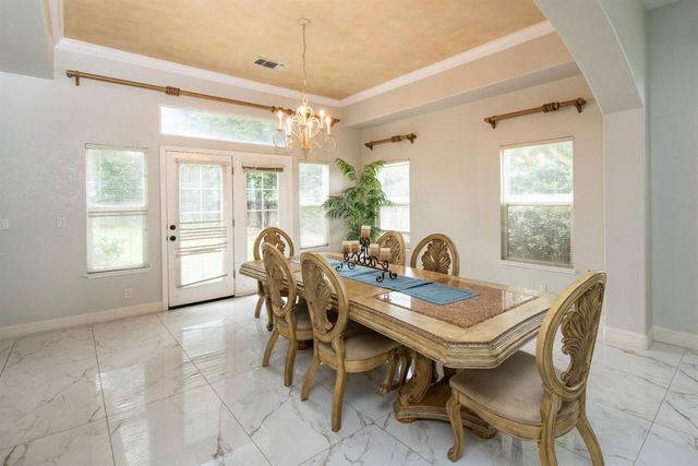 3200 Brookstone Dr, Turlock, CA 95382