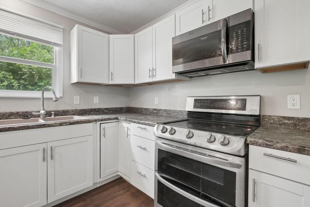 665 Maclam Drive, Columbus, OH 43204
