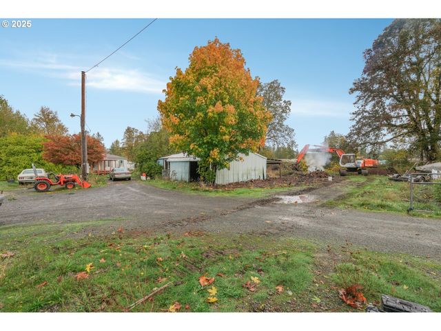 19807 S HIGHWAY 211, Colton, OR 97017