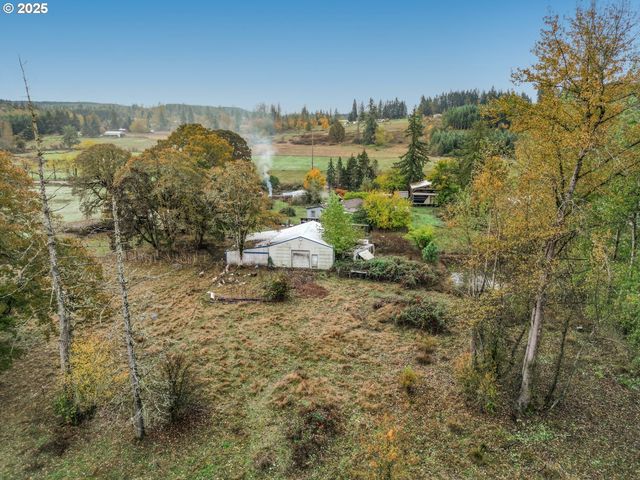 19807 S HIGHWAY 211, Colton, OR 97017