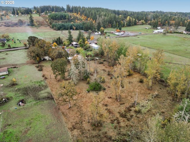 19807 S HIGHWAY 211, Colton, OR 97017