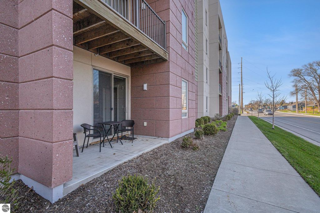 Image 22 of property listing at 630 S Garfield Avenue # 108, Traverse City, MI 49686