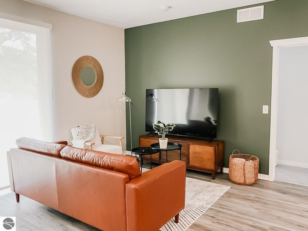 Image 8 of property listing at 630 S Garfield Avenue # 108, Traverse City, MI 49686