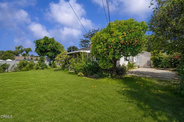 450 Sycamore Avenue, Glendora, CA 91741