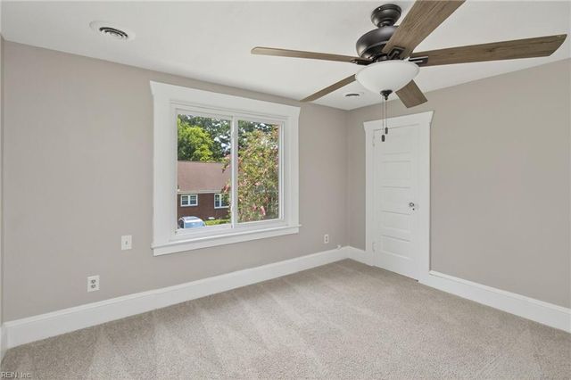 2902 Morrison PL, Chesapeake, VA 23324
