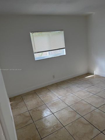 831 NW 1st Ave 4, Fort Lauderdale, FL 33311