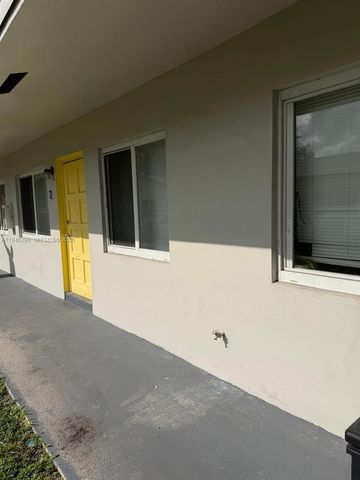831 NW 1st Ave 4, Fort Lauderdale, FL 33311