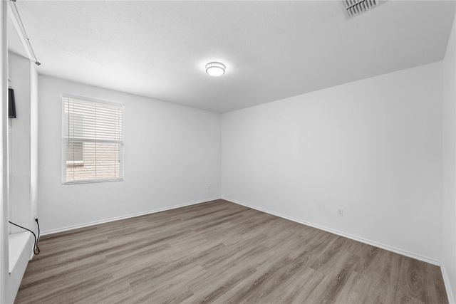 8421 Cotton Valley Lane, Arlington, TX 76002