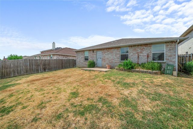 8421 Cotton Valley Lane, Arlington, TX 76002