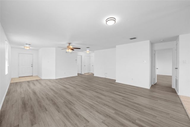 8421 Cotton Valley Lane, Arlington, TX 76002